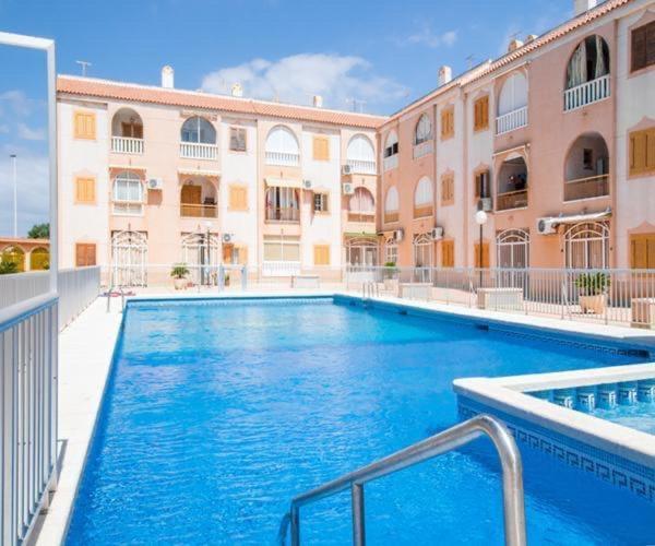 Sunshine Apartment Торевиеха Екстериор снимка