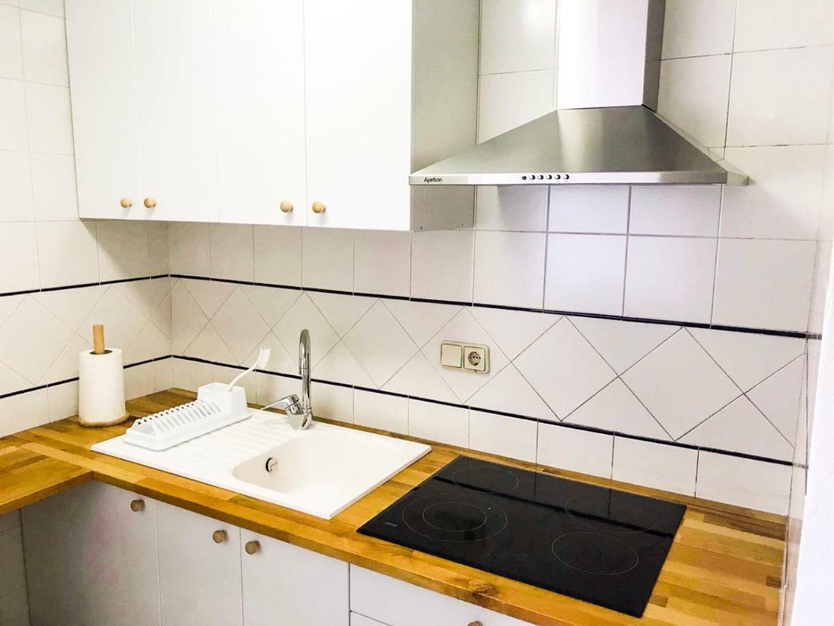 Sunshine Apartment Торевиеха Екстериор снимка